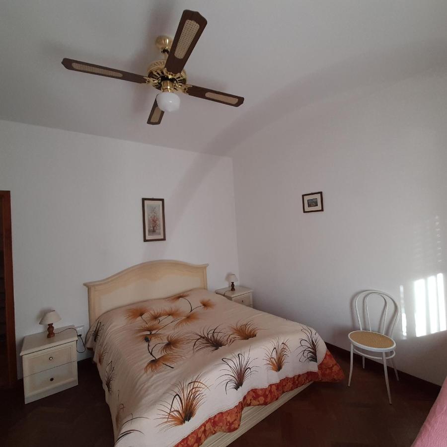Casa Thea Codice Citra Zero Undici Zero Diciassette Lt 0633 Lägenhet Levanto Exteriör bild