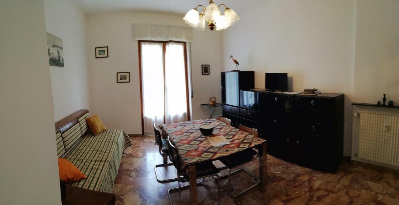 Casa Thea Codice Citra Zero Undici Zero Diciassette Lt 0633 Lägenhet Levanto Exteriör bild
